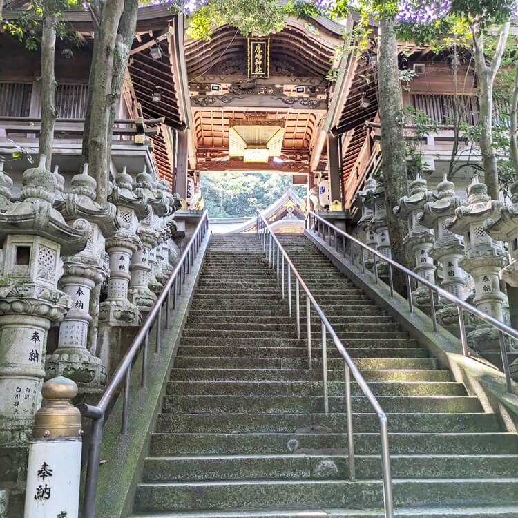 鹿嶋神社参道階段