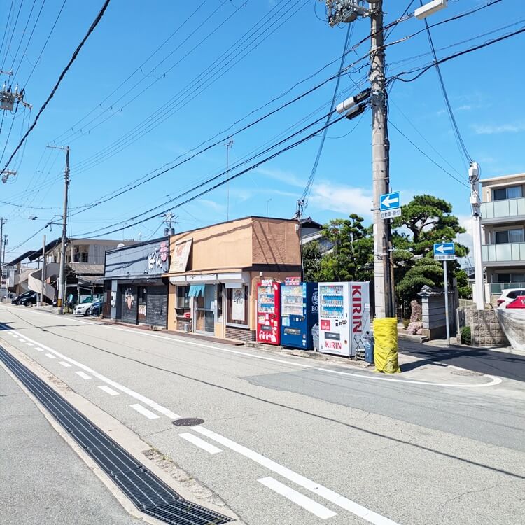 駅前食堂場所