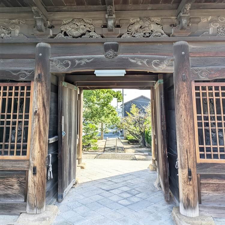 時光寺山門帰り