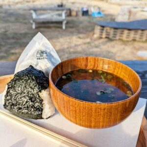 農菓みきやおむすび＆味噌汁