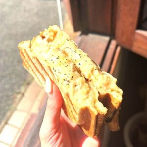 DEJAVINA新玉ねぎサンド2