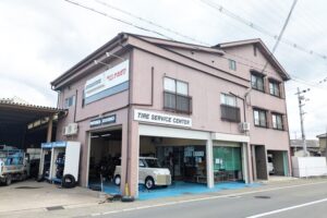 タイヤショップナカガワ外観