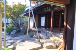 旧入江家住宅中庭