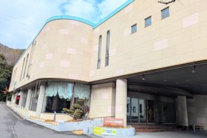 ウェディングパレス鹿島殿外観