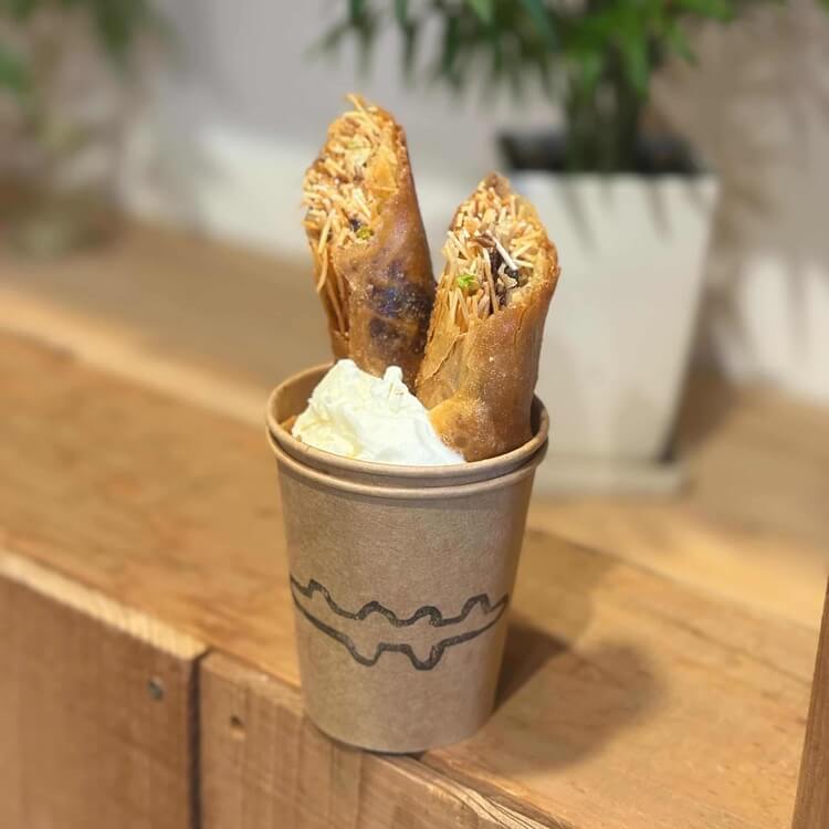 はま茶夜茶市ドバイチョコ風はるまき