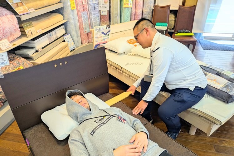 白矢ふとん店ヘッダー