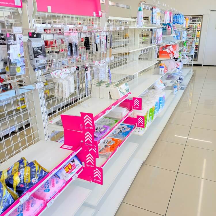 セブンイレブン高砂曽根町店店内